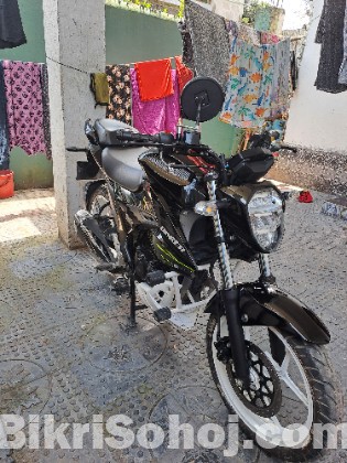 Suzuki Gixxer carburator